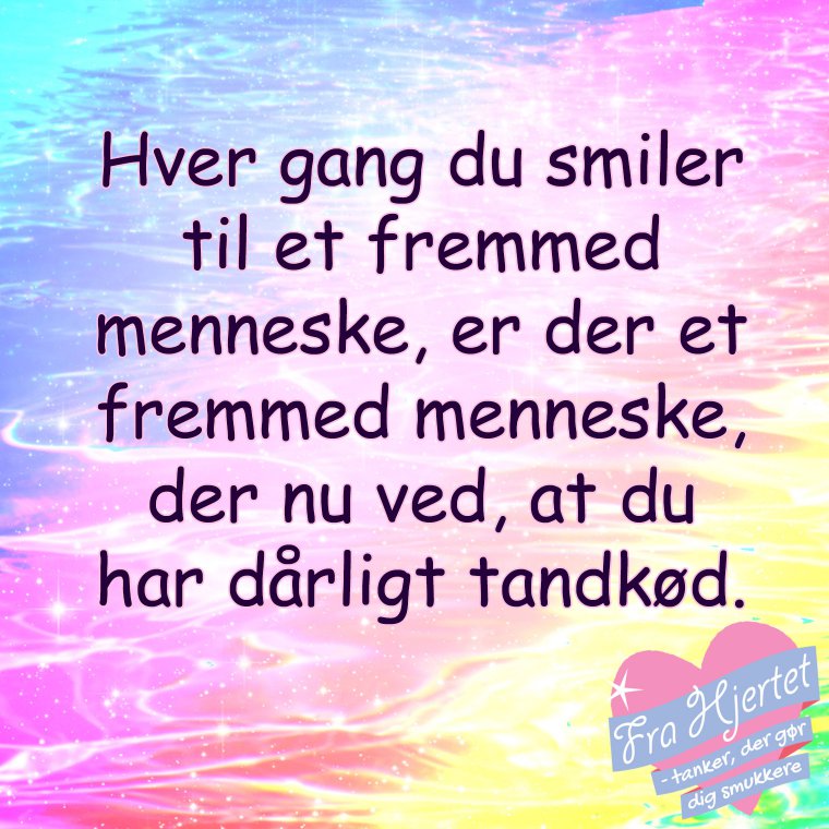 Smiler til et fremmed menneske
